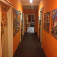 Das Foto wurde bei Old Prague Hostel von Fatih Ö. am 10/17/2013 aufgenommen