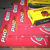 Photo taken at PHD - Pizza Hut Delivery by Acax Sebastian Sujianto on 2/19/2013