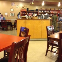 9/28/2012 tarihinde SallynotSarah L.ziyaretçi tarafından The Perfect Cup Cafe'de çekilen fotoğraf