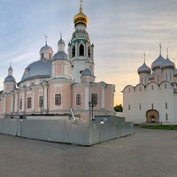 Foto diambil di Кремлевская площадь oleh Ekaterina S. pada 8/4/2020