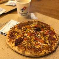 Photo taken at Domino&amp;#39;s Pizza by Dggdfgvccm C. on 11/12/2017