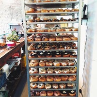 7/13/2016 tarihinde brammibal&amp;#39;s donutsziyaretçi tarafından brammibal&amp;#39;s donuts'de çekilen fotoğraf