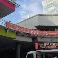 Photo taken at HOOTERSビアガーデン VenusFort by 生カキ食べるくん on 7/28/2013