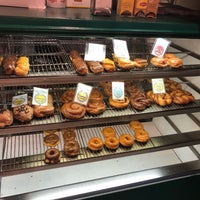 Photo taken at Stan&amp;#39;s Donuts by dutchboy on 1/20/2018