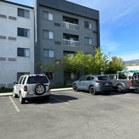 Photo taken at Courtyard by Marriott Reno by Joshua on 5/11/2023