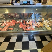 Foto scattata a The Organic Butcher of McLean da Joshua il 11/11/2023