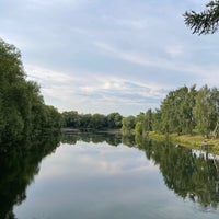 Photo taken at Средний Фермский пруд by Tatyana K. on 8/8/2021