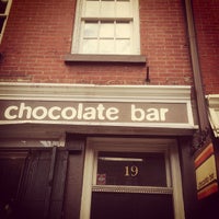 1/4/2013 tarihinde Colin H.ziyaretçi tarafından Chocolate Bar'de çekilen fotoğraf