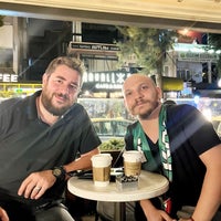 Photo taken at Starbucks by Esat Olgun B. on 10/14/2022