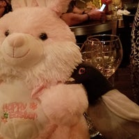 3/28/2018 tarihinde Pigeon &amp;amp; co. c.ziyaretçi tarafından Falafel Bistro &amp;amp; Wine Bar'de çekilen fotoğraf