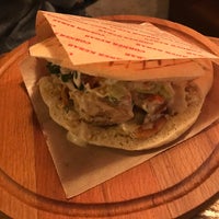 2/28/2017에 Ivan S.님이 Corner Kebab에서 찍은 사진