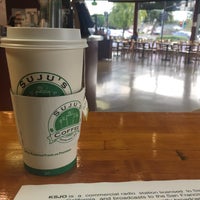 Photo taken at Suju&amp;#39;s Coffee &amp;amp; Tea by Jessi 🍍 . on 11/9/2017