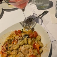 Photo taken at Bonefish Grill by Que F. on 8/3/2019