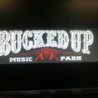 Foto tirada no(a) Bucked Up Music Park por Marilyn I. em 1/1/2015