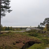Photo taken at Kaivantopuisto by Timo on 10/10/2023