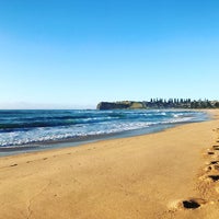 Photo taken at Werri Beach by andrew_sf on 9/30/2017