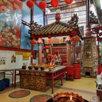 Photo taken at Guan Yu Shrine by Wisit on 2/17/2022
