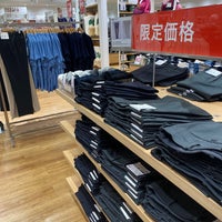 Photo taken at UNIQLO by Daisuke T. on 7/9/2023