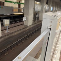 Photo taken at Subway Shinkobe Station (S02) by Daisuke T. on 10/14/2023