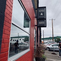 Photo taken at Dogwood Coffee by Fermin R. on 9/7/2019
