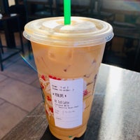 Photo taken at Starbucks by Fermin R. on 11/8/2018