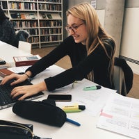Photo taken at Gemeentelijke Bibliotheek by Charlotte T. on 12/29/2018