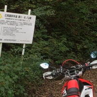 瀞川氷ノ山林道入口 3人の訪問者