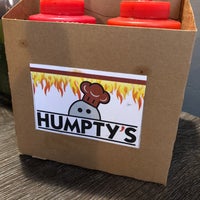 Foto tomada en Humpty&amp;#39;s Dumplings  por Chris W. el 1/29/2018