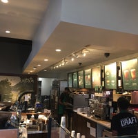 Photo taken at Starbucks by ɐlᴉʇʇu∀ ſ. on 9/27/2019