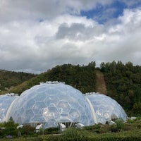 Photo taken at The Eden Project by Andy H. on 9/18/2023