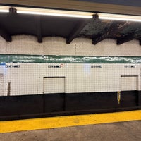 Photo taken at MTA Subway - W 4th Street/Washington Square (A/B/C/D/E/F/M) by Steve M. on 12/23/2023