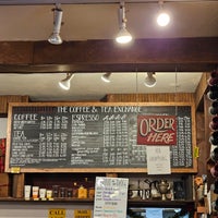 Photo prise au The Coffee &amp;amp; Tea Exchange par Naim S. le12/16/2023