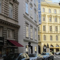 รูปภาพถ่ายที่ Haus der Musik โดย ViennaInfo เมื่อ 1/30/2013
