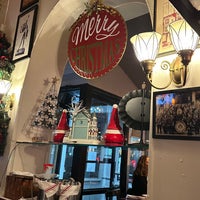 12/30/2022 tarihinde Suzanne W.ziyaretçi tarafından Il Violino Restaurant'de çekilen fotoğraf