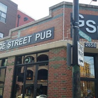 Foto tirada no(a) George Street Pub por Philip em 11/5/2014