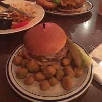 9/3/2016에 Aubrey G.님이 Red Hot &amp;amp; Blue  -  Barbecue, Burgers &amp;amp; Blues에서 찍은 사진