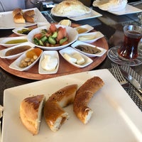 Foto scattata a Sukar Pasha Ottoman Lounge da Mutlugüz Ç. il 4/15/2019