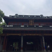 Photo taken at Yue Fei Temple by みんみん on 6/8/2019