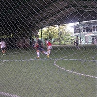 Photo taken at Mega Futsal by Ibnu S. M. on 1/8/2013