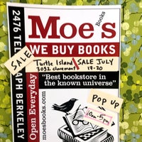 Foto diambil di Moe&#39;s Books oleh Sean R. pada 7/17/2019