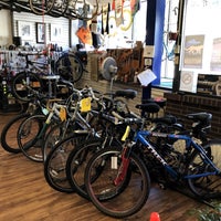 7/12/2017 tarihinde Sean R.ziyaretçi tarafından Missing Link Bicycle Cooperative'de çekilen fotoğraf