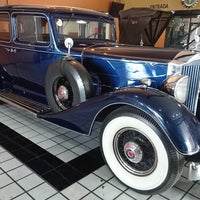 Photo taken at Museo del Automóvil by Armando O. on 1/26/2017