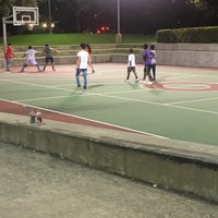 Photo taken at Root Basketball Court by Yahari M. on 8/11/2016