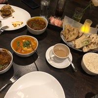 Foto tirada no(a) Utsav Restaurant por Karen D. em 12/19/2021