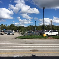 Photo taken at Walmart Supercenter by Lindsay on 10/19/2016