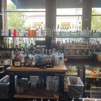 Foto scattata a Z Café &amp;amp; Bar da Auintard H. il 7/7/2023