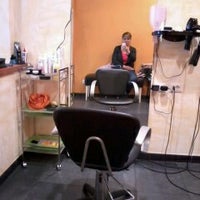 Oriental Hair Stylist Salon Barbershop
