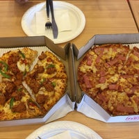 Photo taken at Domino&amp;#39;s Pizza by Vii_vaam on 6/28/2016