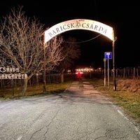 Foto tirada no(a) Baricska Csárda por Té Krisztián em 2/18/2022