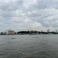 Photo taken at Wat Rakhang Pier by Sutthipong S. on 11/20/2022